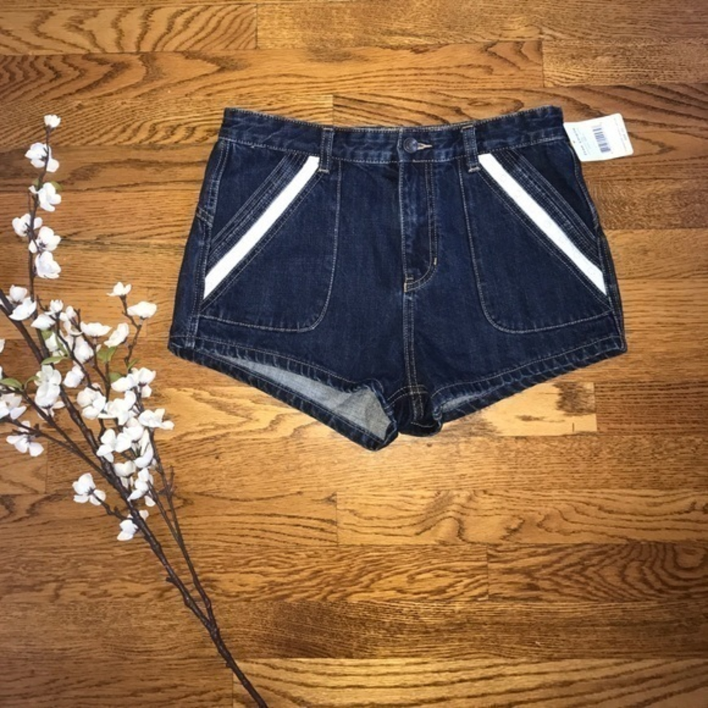 Free People lace detail Denim‎ high waist shorts